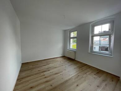 Wohnung zur Miete 350 € 2 Zimmer 56,4 m² 1. Geschoss frei ab sofort Waldheimer Straße 44 Döbeln Döbeln 04720