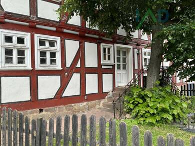 Mehrfamilienhaus zum Kauf 199.999 € 10 Zimmer 310 m² 430 m² Grundstück Dillich Borken / Dillich 34582
