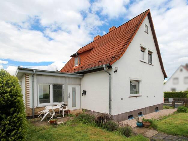 Einfamilienhaus zum Kauf 195.000 € 6 Zimmer 122 m² 760 m² Grundstück Bad Hersfeld 36251