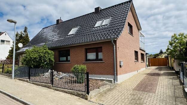 Doppelhaushälfte zum Kauf 369.000 € 8 Zimmer 183 m² 1.027 m² Grundstück Sassnitz Sassnitz 18546