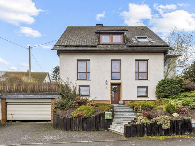 Mehrfamilienhaus zum Kauf 399.000 € 8 Zimmer 290 m² 1.100 m² Grundstück Berghausen Bad Berleburg 57319