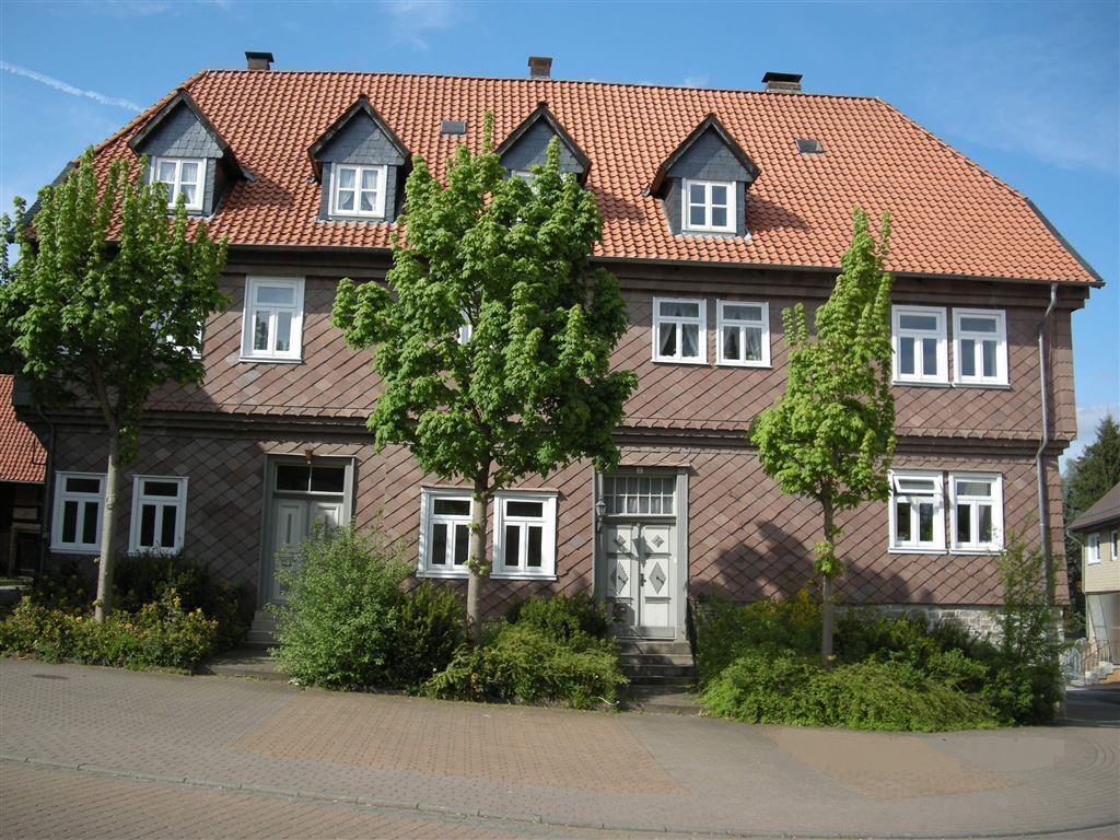 Mehrfamilienhaus zum Kauf 159.000 € 19 Zimmer 523 m²<br/>Wohnfläche 6.449 m²<br/>Grundstück ab sofort<br/>Verfügbarkeit Gittelde Bad Grund , Harz 37539