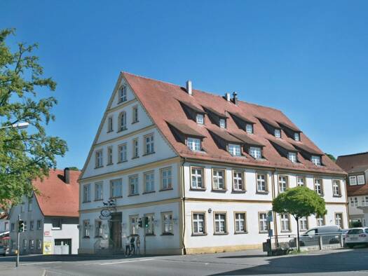 Wohnung zum Kauf 310.000 € 5 Zimmer 105 m² 1. Geschoss frei ab sofort Poststraße 24 Ochsenhausen Ochsenhausen 88416