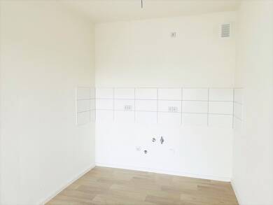 Wohnung zur Miete 241 € 1 Zimmer 31,6 m² 3. Geschoss Lowetscher Straße 21 Rieth Erfurt 99089