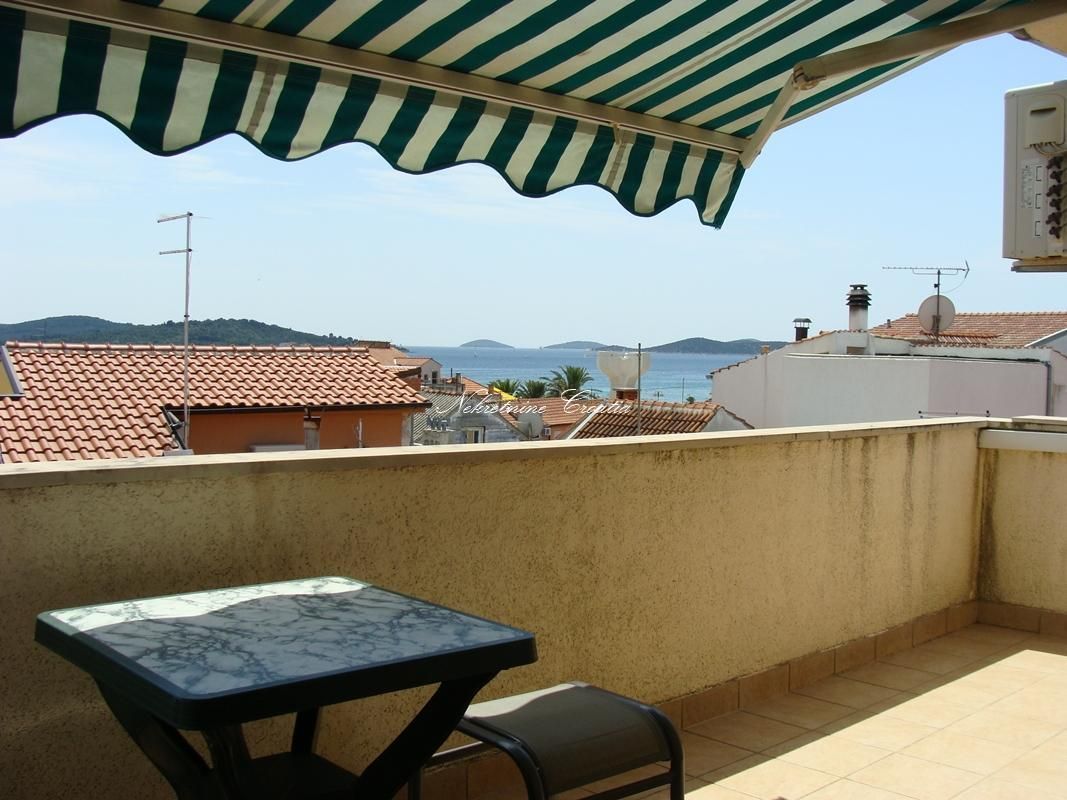 Haus zum Kauf 170.000 € 3 Zimmer 113 m²<br/>Wohnfläche Vodice center