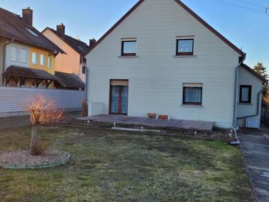 Mehrfamilienhaus zum Kauf 598.000 € 8 Zimmer 175 m² 1.658 m² Grundstück Stockstadt am Main 63811