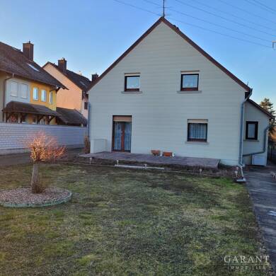 Mehrfamilienhaus zum Kauf 598.000 € 8 Zimmer 175 m² 1.658 m² Grundstück Stockstadt am Main 63811