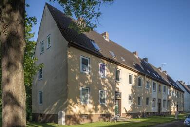 Wohnung zur Miete 329 € 2 Zimmer 50 m² 1. Geschoss Bromberger Straße 28 Fedderwardergroden Wilhelmshaven 26388