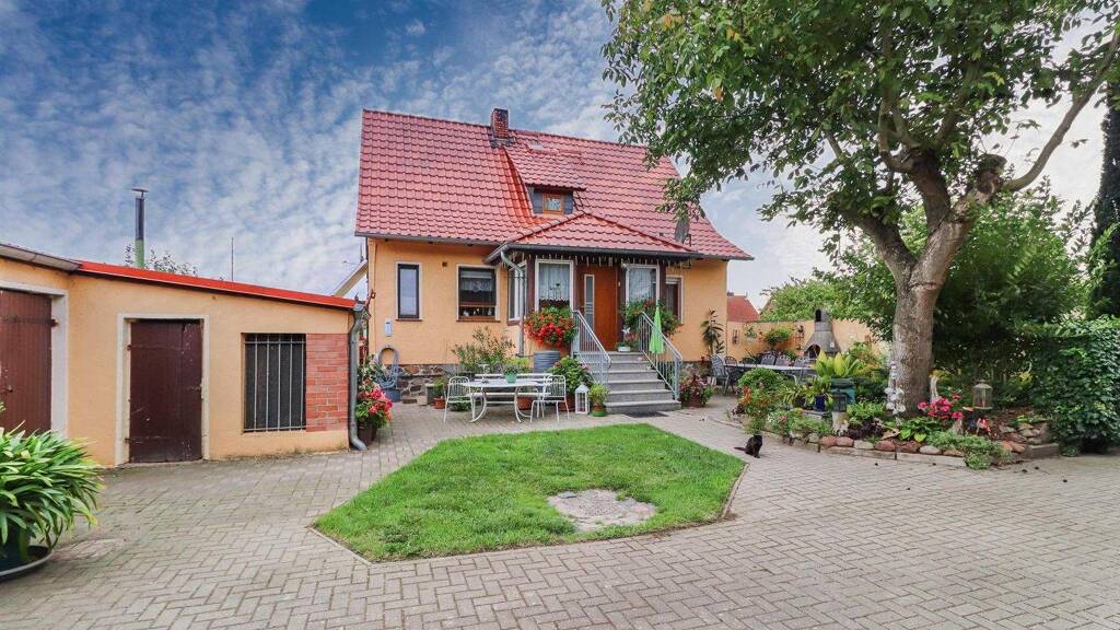Einfamilienhaus zum Kauf 195.000 € 4,5 Zimmer 120 m² 1.552 m² Grundstück frei ab 30.08.2026 Darnewitz Bismark 39628