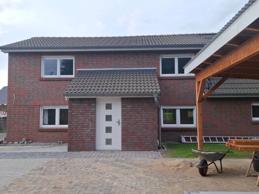 Bungalow zur Miete 1.380 € 6 Zimmer 132 m² 400 m² Grundstück frei ab 01.08.2026 Krempel 25774