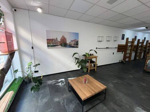 Laden zur Miete provisionsfrei 955 € 3 Zimmer Gotha 99867