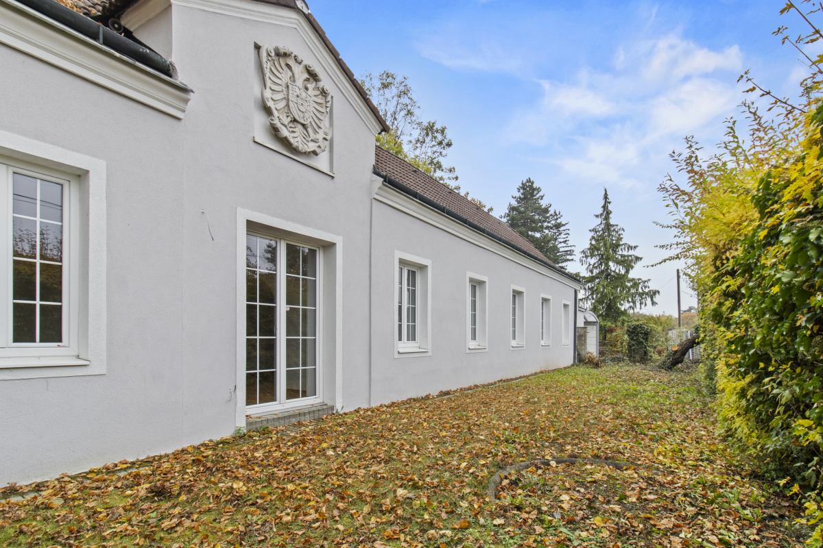 Einfamilienhaus zum Kauf 1.700.000 € 8 Zimmer 238,5 m²<br/>Wohnfläche 6.993 m²<br/>Grundstück Klosterneuburg 3400