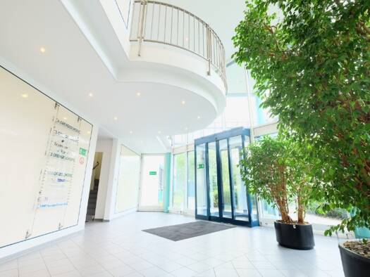 Bürofläche zur Miete provisionsfrei 9,50 € 373 m² Bürofläche teilbar ab 344 m² Trudering-Riem München 81829