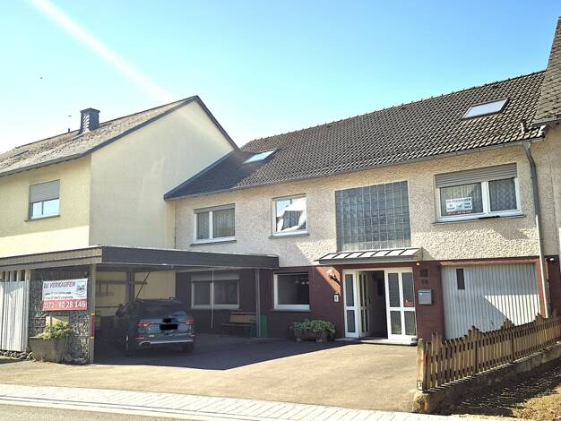 Reihenmittelhaus zum Kauf 300.000 € 8 Zimmer 241,5 m² 1.251 m² Grundstück Bombogen Wittlich-Bombogen 54516