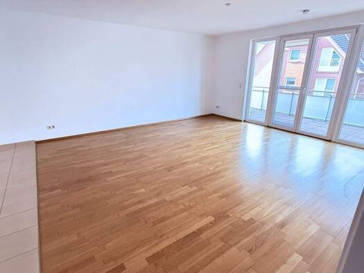 Wohnung zur Miete 1.230 € 3 Zimmer 98,4 m² 1. Geschoss frei ab sofort Bahnhofstr. 43 Quickborn 25451