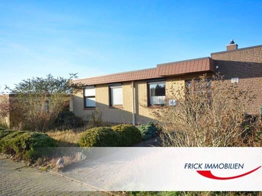 Bungalow zum Kauf 299.000 € 4 Zimmer 102,7 m² 311 m² Grundstück frei ab sofort Sereetz Ratekau 23611