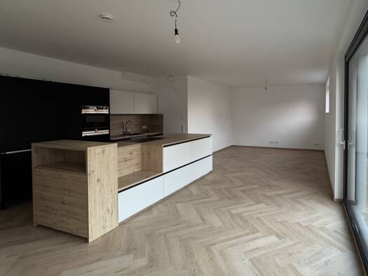 Terrassenwohnung zur Miete 1.500 € 3,5 Zimmer 100 m² Geschoss EG/3 frei ab 01.01.2027 Kronach Kronach 96317