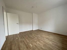 Wohnung zur Miete 700 € 3 Zimmer 112,5 m²<br/>Wohnfläche ab sofort<br/>Verfügbarkeit Oberer Graben Jakobervorstadt - Süd Augsburg 86152