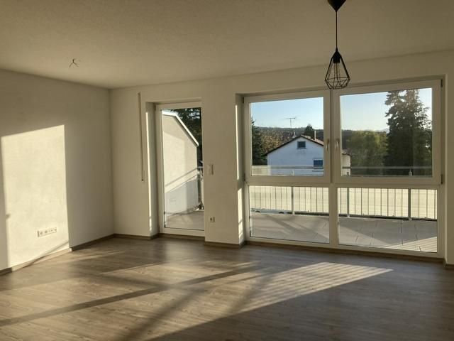 Wohnung zur Miete 930 € 3 Zimmer 74,2 m²<br/>Wohnfläche 3.<br/>Geschoss ab sofort<br/>Verfügbarkeit Bisingen Bisingen 72406