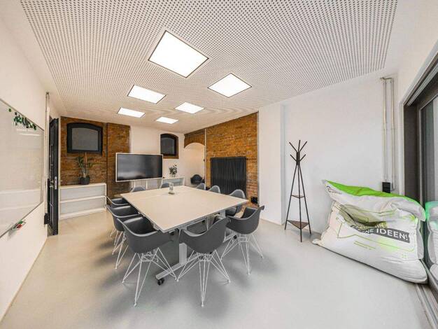 Bürofläche zur Miete provisionsfrei 34 € 38 m² Bürofläche Äußere Schneeberger Straße Schedewitz Zwickau 08056