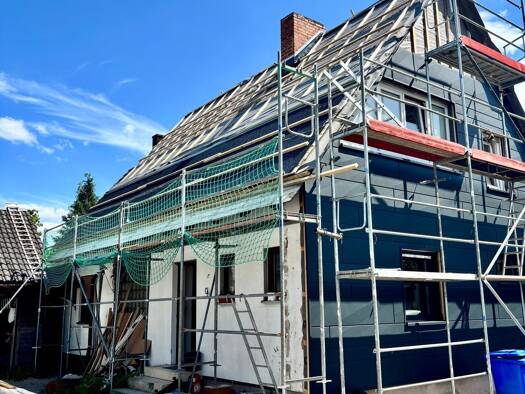 Mehrfamilienhaus zum Kauf 530.000 € 6 Zimmer 180 m² 681 m² Grundstück frei ab 01.09.2026 Eltersdorf Erlangen 91058