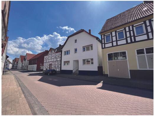 Einfamilienhaus zum Kauf 385.000 € 13 Zimmer 231 m² 410 m² Grundstück Nieheim 33039