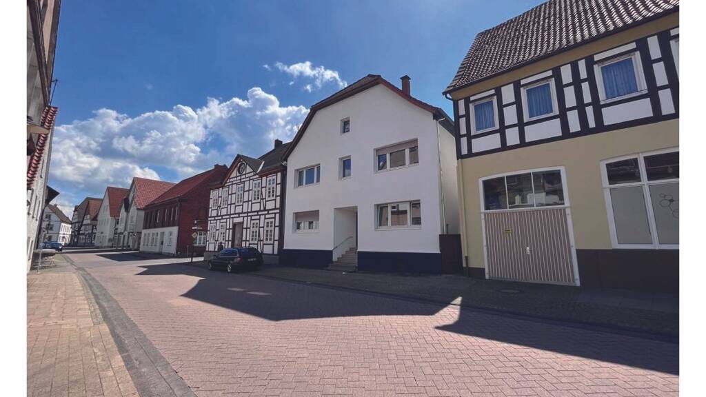 Einfamilienhaus zum Kauf 385.000 € 13 Zimmer 231 m² 410 m² Grundstück Nieheim 33039