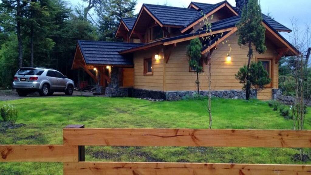 Einfamilienhaus zum Kauf 370.000 € 2 Zimmer 230 m² 1.800 m² Grundstück Villa la Angostura 8407