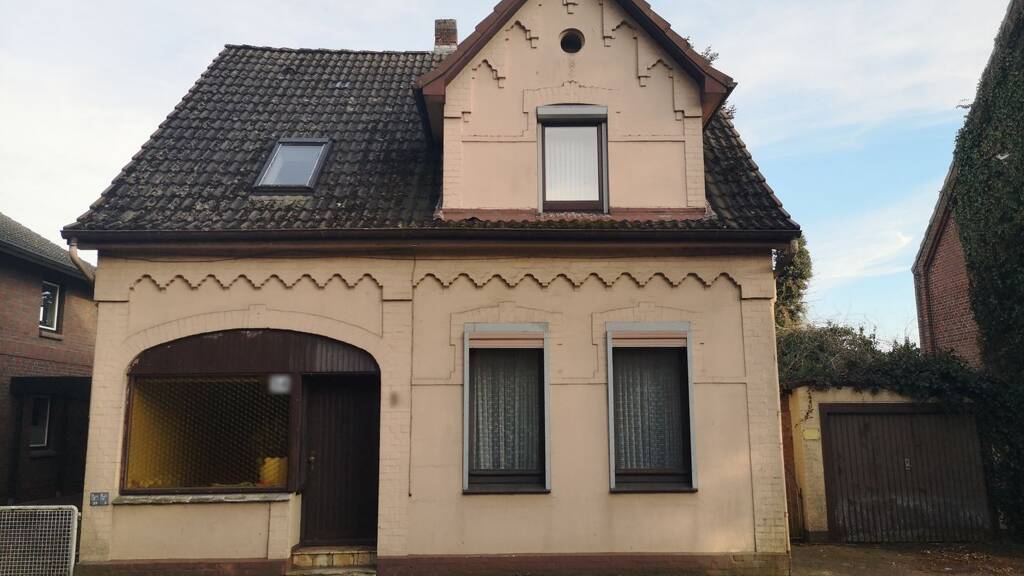 Einfamilienhaus zum Kauf 165.000 € 5 Zimmer 116 m² 516 m² Grundstück Kellinghusen 25548