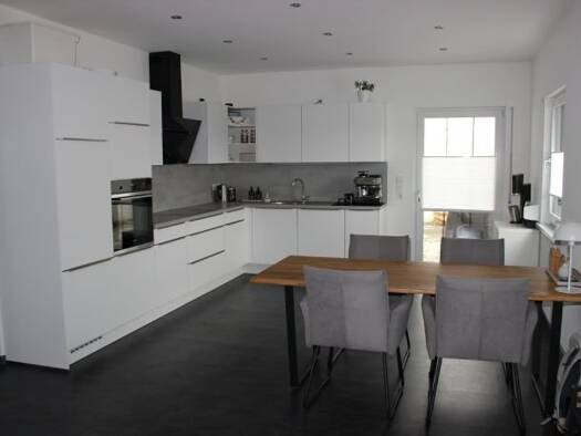Wohnung zur Miete 950 € 3 Zimmer 96 m² UG frei ab 01.05.2026 Helmstadt 97264