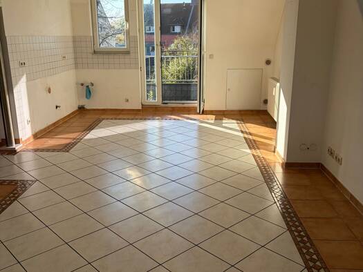 Wohnung zur Miete 450 € 1 Zimmer 50 m² Geschoss 1/2 frei ab sofort Schönebeck Essen 45359