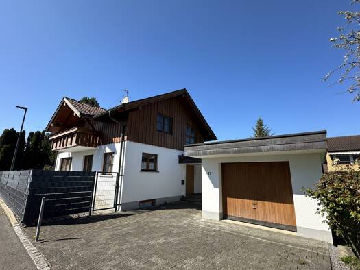 Einfamilienhaus zur Miete 1.900 € 5 Zimmer 107,6 m² frei ab 01.05.2026 Raiffeisenstraße 17 Dornbirn 6850