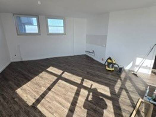 Wohnung zur Miete 1.350 € 2 Zimmer 85 m² 9. Geschoss frei ab sofort Ostlandstraße 34 Weiden Köln 50858