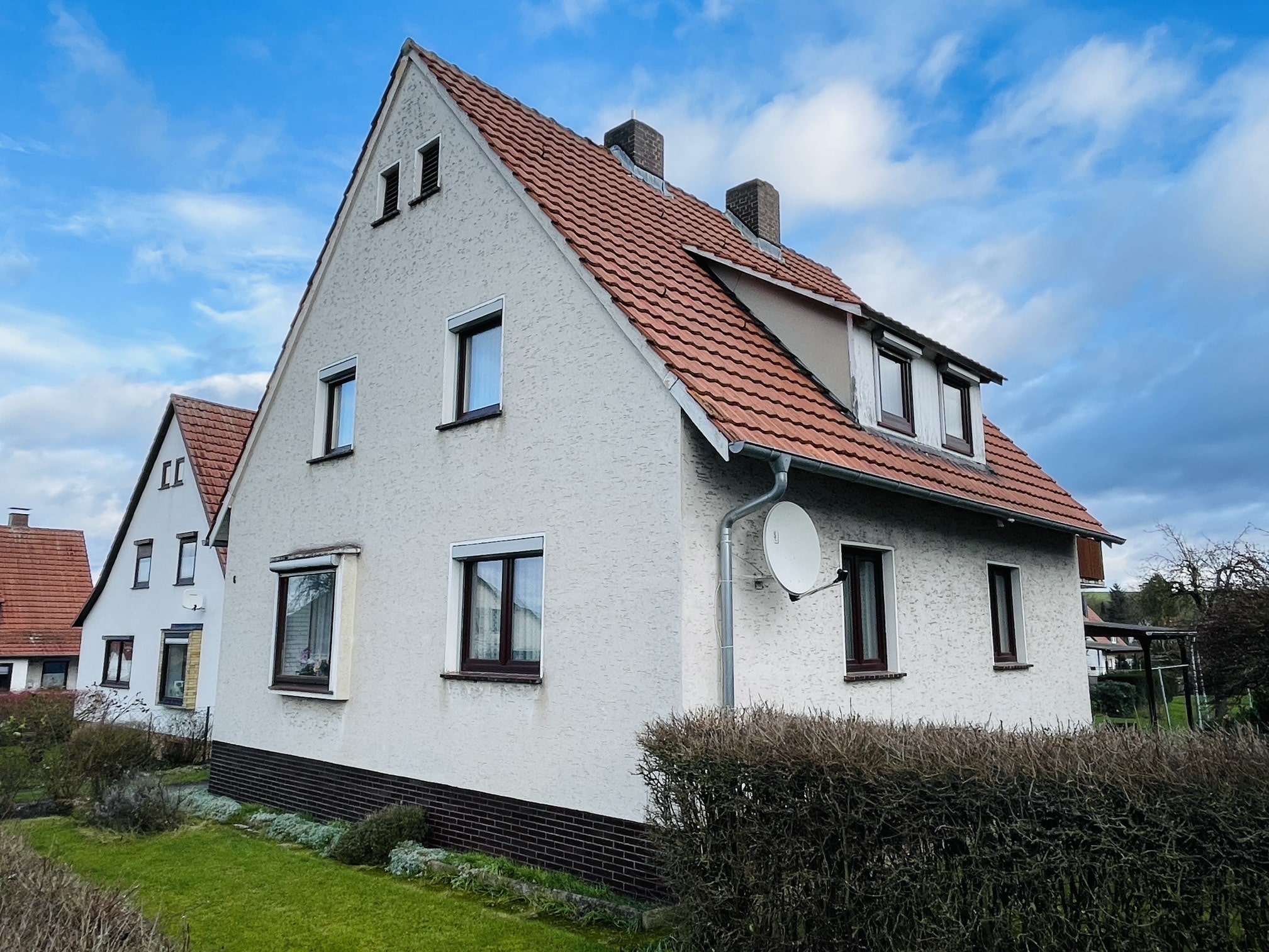 Einfamilienhaus zum Kauf 185.000 € 8 Zimmer 151,4 m²<br/>Wohnfläche 733 m²<br/>Grundstück Grebenstein Grebenstein 34393