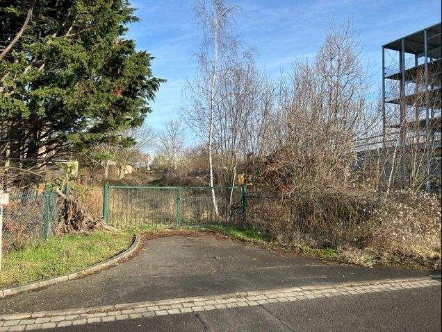 Gewerbegrundstück in direkter Nachbarschaft zum Flughafen Leipzig- Halle