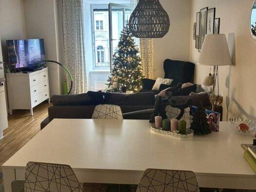 Wohnung zur Miete 440 € 2 Zimmer 49,5 m² 2. Geschoss frei ab 01.04.2026 Innere Stadt Klagenfurt am Wörthersee 9020