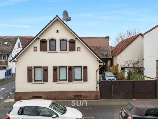Einfamilienhaus zum Kauf 479.000 € 5 Zimmer 120 m² 328 m² Grundstück Mörfelden Mörfelden-Walldorf 64546