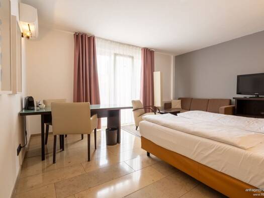 Wohnung zur Miete 990 € 1 Zimmer 40 m² 1. Geschoss Stadtmitte Stadtbezirk 1 40210