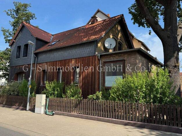 Mehrfamilienhaus zum Kauf 365.000 € 8 Zimmer 173 m² 316 m² Grundstück Braunschweig Viewegsgarten - Bebelhof 38118
