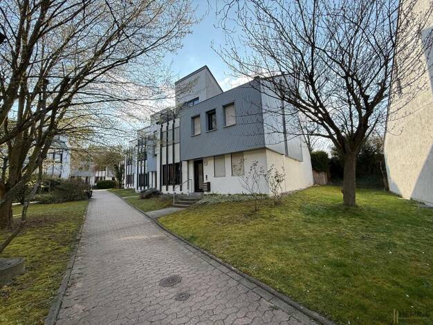 Wohnung zum Kauf 318.000 € 3 Zimmer 84 m² Lerchenberg Mainz 55127