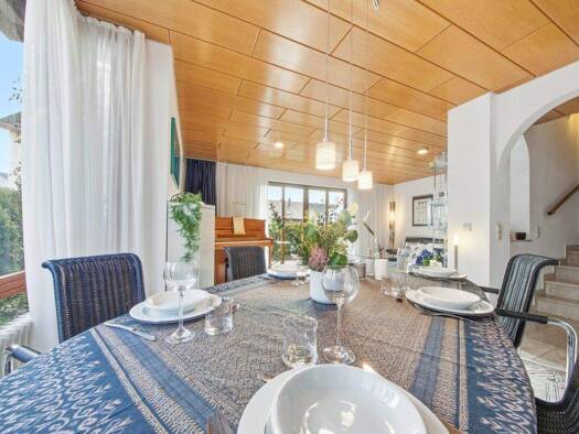 Doppelhaushälfte zum Kauf 739.000 € 5,5 Zimmer 131 m² 226 m² Grundstück Holzgerlingen 71088