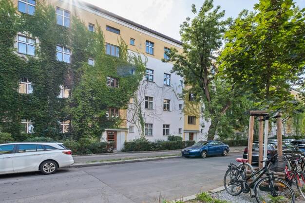 Wohnung zum Kauf provisionsfrei 189.000 € 2 Zimmer 49,7 m² EG Varnhagenstraße 38 Prenzlauer Berg Berlin 10439