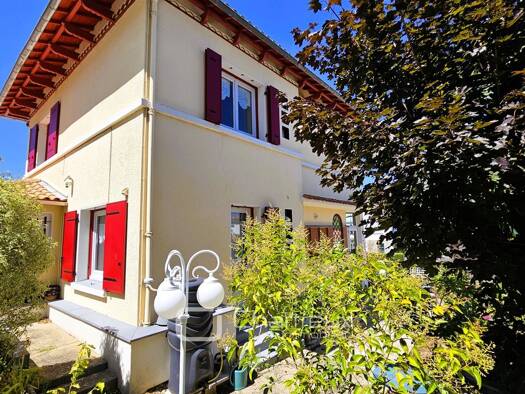 Haus zum Kauf 850.000 € 165 m² 483 m² Grundstück Centre Ville Royan 17200