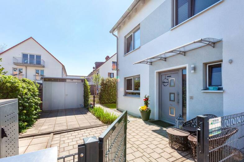 Haus zum Kauf 1.278.000 € 6 Zimmer 173,6 m² 368,5 m² Grundstück Geiselbullach Olching 82140