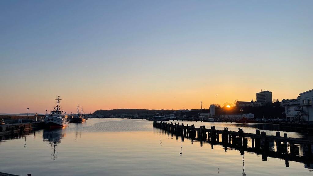 WG-Zimmer zur Miete 1.200 € 3 Zimmer 100 m² Geschoss -2/2 frei ab 15.04.2026 Ostseeblick 1 Sassnitz 18546