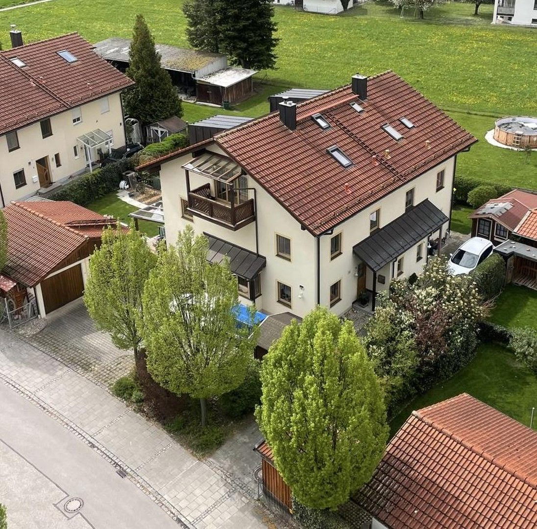 Doppelhaushälfte zum Kauf provisionsfrei 895.000 € 5,5 Zimmer 170 m²<br/>Wohnfläche 320 m²<br/>Grundstück Kolbermoor 83059