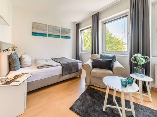 Wohnung zur Miete auf Zeit 1.450 € 1 Zimmer 42 m² frei ab 01.10.2026 Nordend-Ost Innenstadt IV 60316