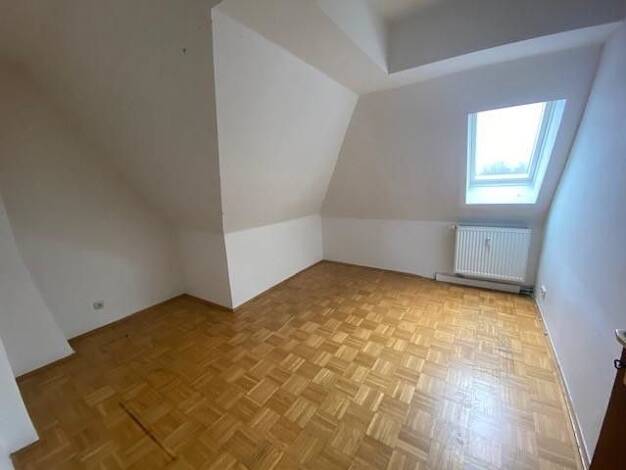 Wohnung zur Miete 523 € 3 Zimmer 55 m² frei ab 31.08.2026 Waterloostr. 49 Nordviertel Stadtbezirk I 45141