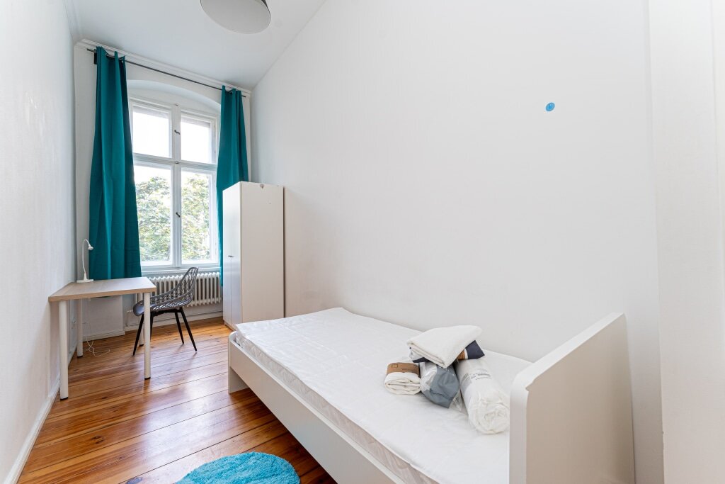 Wohnung zur Miete Wohnen auf Zeit 699 € 1 Zimmer 9 m²<br/>Wohnfläche 06.01.2025<br/>Verfügbarkeit KAISER-FRIEDRICH-STR Charlottenburg Berlin 10627