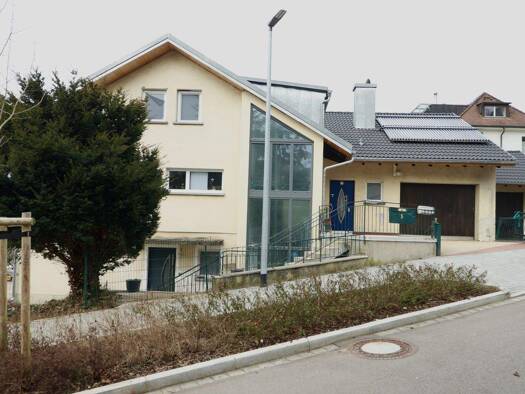 Mehrfamilienhaus zum Kauf 995.000 € 9 Zimmer 272 m² 1.219 m² Grundstück Im Rippel 3 Grenzach Grenzach-Wyhlen 79639
